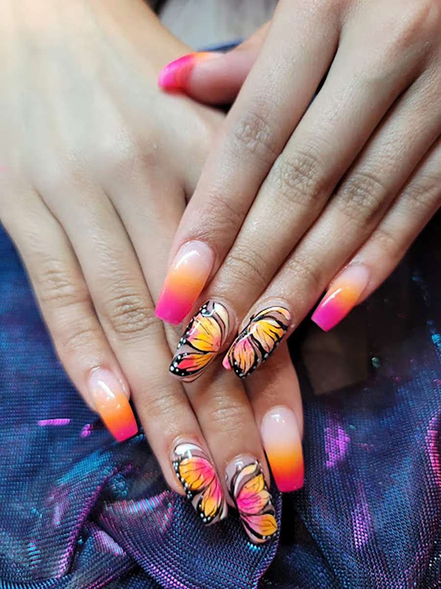 DILA NAILS AND LUXURIES